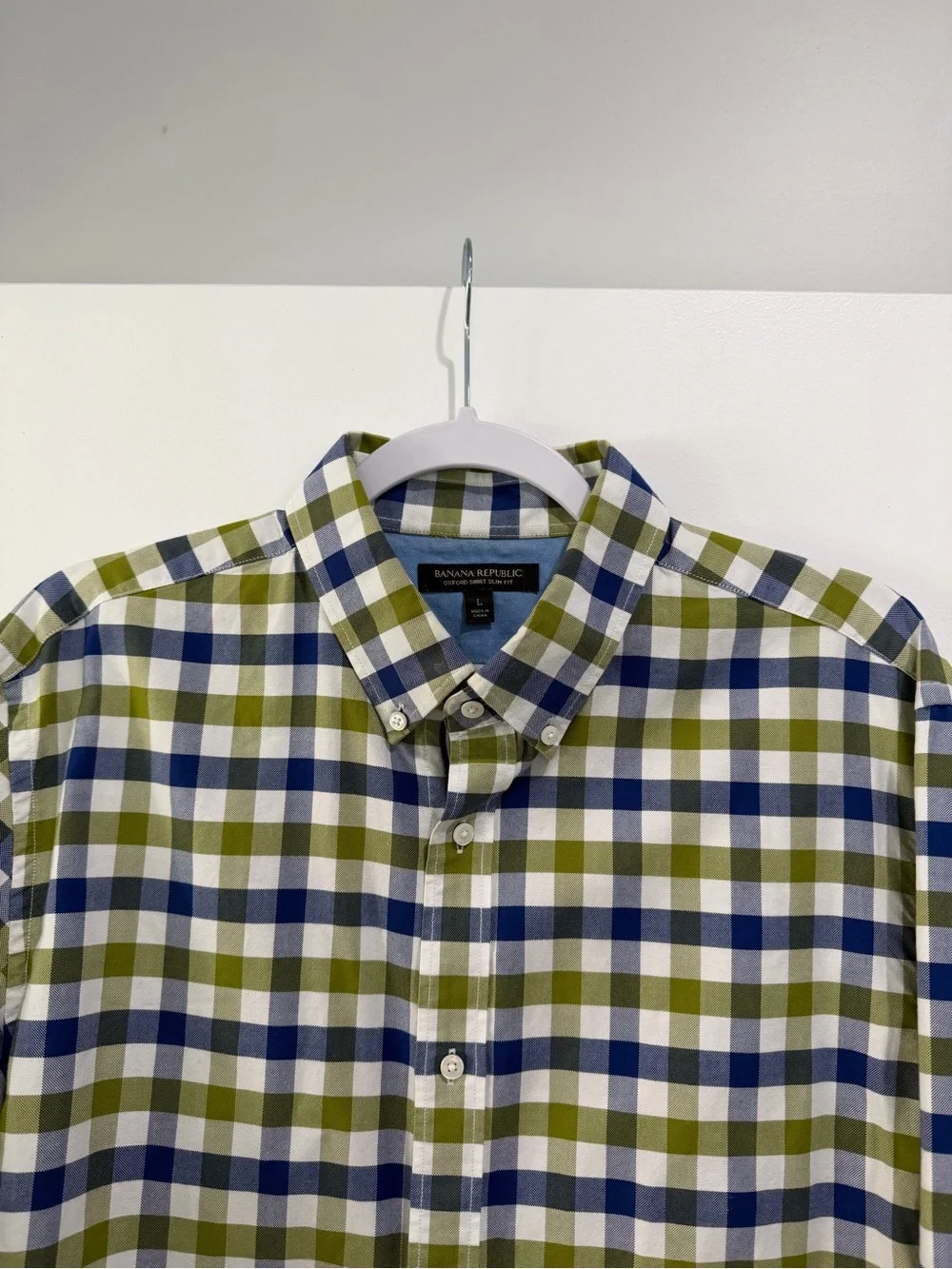 Banana Republic Olive, Navy & White Plaid Button-Down Shirt
